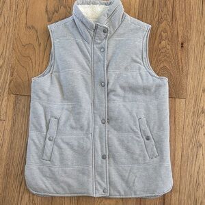 😊Thread & Supply Cream Sherpa Vest